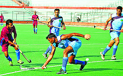 Mumbai Hockey Association Ltd. (in red) outplayed Himachal Pradesh 4-0 in the hockey Nationals on Saturday