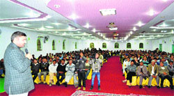 Political parties have been holding public meetings indoor as bad weather has affected campaigning. A Tribune Photograph