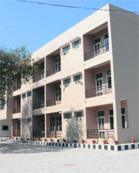The short-stay home for cancer patients near the Civil Hospital. 