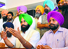 Simarjeet Singh Bains, independent candidate, addresses the media in Ludhiana