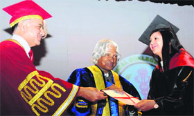 Former President APJ Abdul Kalam and Dr Atul Sachdev, Director-Principal, GMCH, give away a degree to a student during the convocation at the GMCH in Sector 32, Chandigarh, on Thursday.