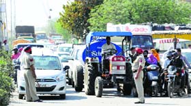 Traffic blocked near Dana Mandi, the venue for CM’s rally in Ludhiana