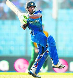 Kusal Perera scored a quickfire half-century as Sri Lanka beat South Africa by five runs in Chittagong