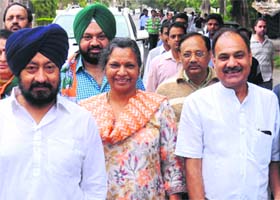 Madhu Bansal, the wife of Congress candidate Pawan Kumar Bansal, canvasses in Sector 21, Chandigarh, on Sunday