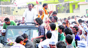 AAP leader Arvind Kejriwal campaigns during a roadshow in the Pataudi area of Gurgaon on Sunday. 