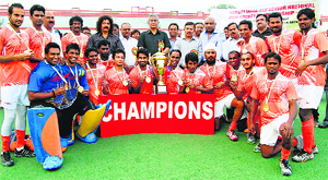 Air India Sports Promotion Board retained their title after beating Comptroller & Auditor General of India 4-1 in the final of the senior mens National Championship (Division A) on Sunday.