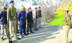 Chamba SP DK Chaudhary gives directions to security jawans at a border post.