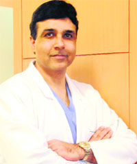 SURGEON SPECIAL: Dr Manuj Wadhwa