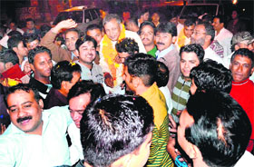 Ambrish Kumar, who joined the Congress, being welcomed on his arrival in Haridwar on Thursday.