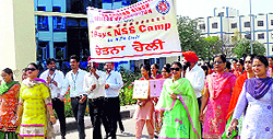 NSS volunteers of the Guru Kashi University take out chetna rally in Bathinda on Sunday