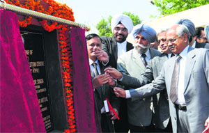 Punjab and Haryana High Court Judge Jasbir Singh (grey turban) inaugurates the ADR centre at District Courts in Jalandhar