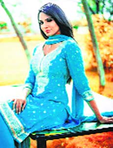 Actress Japji Khera in fashion designer Nivedita's collection