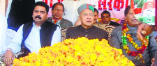 CM Virbhadra Singh during a public meeting at Sarkaghat in Mandi on Monday.
