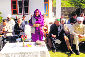 Congress candidate from Mandi Pratibha Singh addresses a public meeting at Gohar on Tuesday.