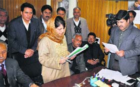 PDP president Mehbooba Mufti files her nomination papers for the Anantnag seat on Tuesday.