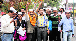 Anoop Nautiyal, AAP candidate from Tehri Garhwal, campaign in the Jakhan area, Dehradun, on Wednesday