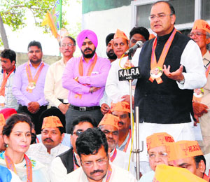 Arun Jaitley, BJP candidate, addresses a gathering in a locality in  Amritsar on Wednesday.