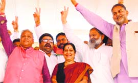 Sushma Swaraj and state BJP chief Ram Bilas Sharma at a rally in Ambala on Saturday.