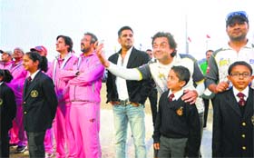 Varun Badola, Bobby Deol, Suniel Shetty, Apoorva Lakhia, Rahul Roy and students at Lawrence School in Sanawar on Saturday.