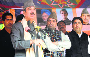 Union Minister for Health Ghulam Nabi Azad addresses a rally in Poonch on Saturday.