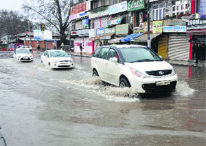 The waterlogged Residency Road in Srinagar on Monday. 