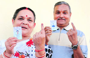 SC Duttas family came from the US specially to cast vote. 