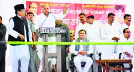 Samajwadi Party chief Mulayam Singh Yadav at an election rally in Moradabad on Thursday.