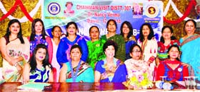 Inner Wheel chairperson of District 3070 Dr Nancy Verma with members of the Una Inner Wheel Club on Saturday.