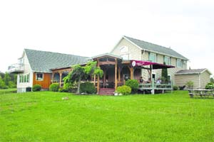 A winery in the Finger Lakes area. It is the largest wine-producing region in New York with over a 100 wineries