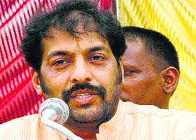 Gopal Kanda, Former minister