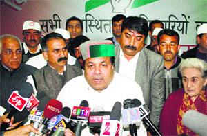 Minister of State for Planning and Parliamentary Affairs and Himachal Pradesh Congress in charge Rajeev Shukla addresses mediapersons at the Congress office in Shimla on Sunday
