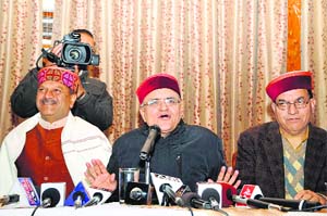 Balbir Punj, in charge, state BJP, addresses mediapersons in Shimla on Thursday.