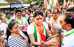Congress MP Priya Dutt meets people in Mumbai
