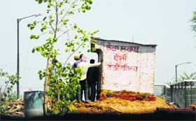 The liquor vend near New Asha Puri Canal Enclave in Ludhiana.