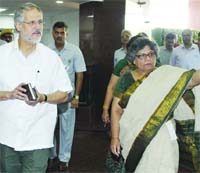 Lieutenant Governor Najeeb Jung arrives at Secretariat to attend a meeting with the Delhi government officials in New Delhi on Wednesday. Tribune Photo