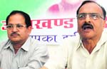 Surendra Kumar, Uttarakhand Congress spokesperson, addresses mediapersons in Dehradun on Wednesday. A Tribune photograph
