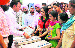 Govt employees participate in the final rehearsal for elections in Punjab on April 30, in Jalandhar on Sunday