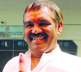 SAD-BJPs Vijay Sampla in Hoshiarpur