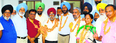 Newly elected office-bearers of the Punjabi Sahit Akademi.