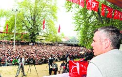 Chief Minister Omar Abdullah during an election rally at Handwara in Baramulla district on Monday. Tribune photo: Amin War