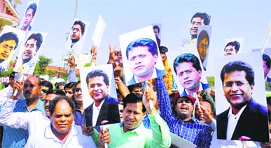 Lalit Modi supporters come out in full force after he was elected President of the Rajasthan Cricket Association.