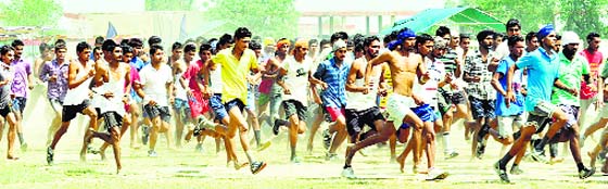 Zeal to serve the nation: Over 13,000 candidates were screened for physical fitness during an Army recruitment rally being organised at the Patiala military station. The successful candidates would appear in a written test on May 25