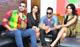 con air: (L-R) Garry Sandhu, Aman Grewal, Jazzy B and Parul Gulati