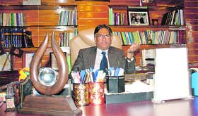 Kashmir University Vice Chancellor Talat Ahmad has been appointed as VC of Jamia Millia Islamia, New Delhi.