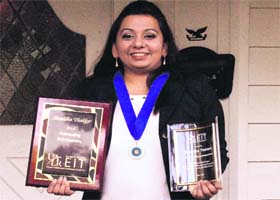 Proud moment: Shantikunj alumni Shraddha Thakkar shows her gold medal