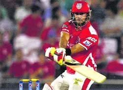 The Hyderabad spinners were at the receiving end when they bowled to Glenn Maxwell in the last game.