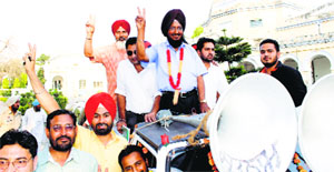 Prof Sadhu Singh after being elected Faridkot MP.