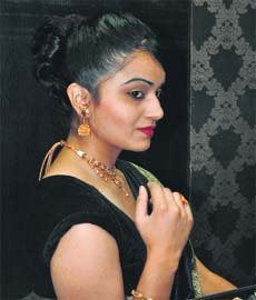 Metal Orafa collection at Santushti
