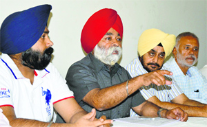 Hardyal Singh, the complainant, at a press conference in Ludhiana on Tuesday.