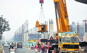 Construction underway on a section of the Badarpur-Faridabad Metro